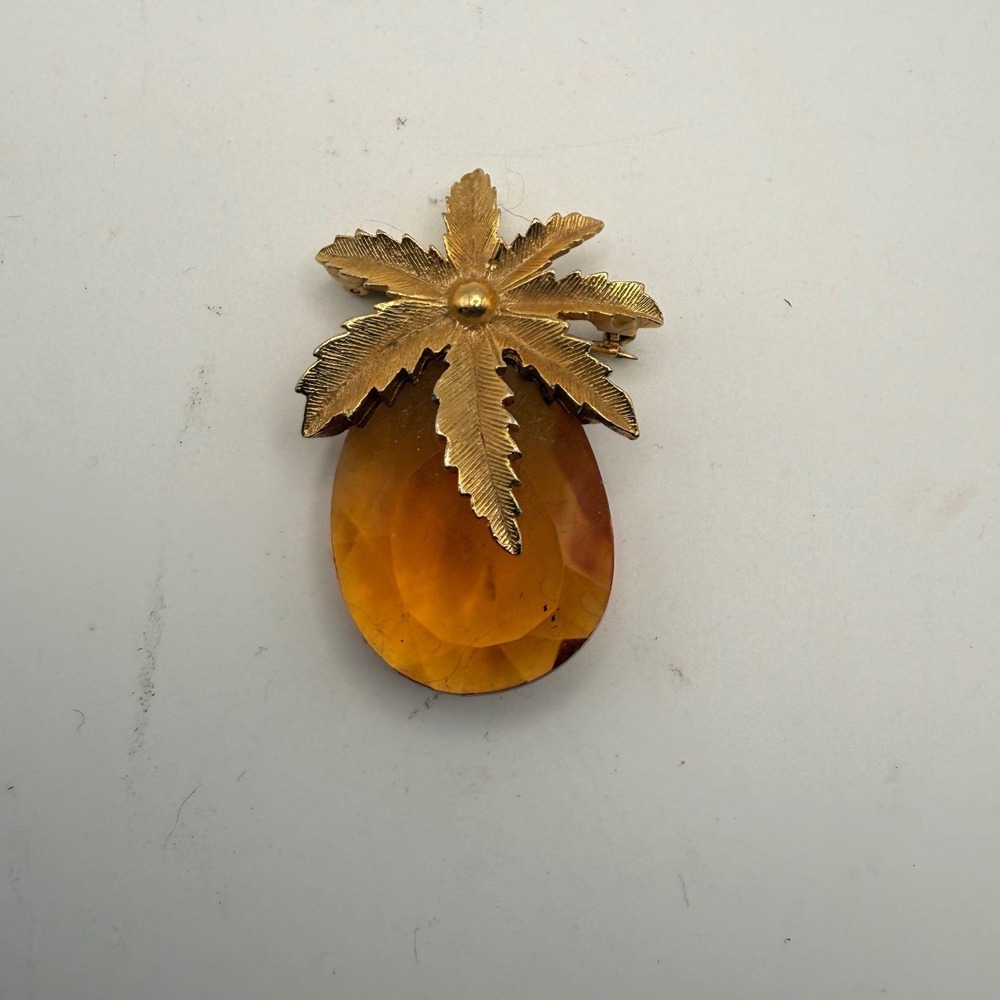 Vintage Gold Tone Pineapple Brooch Pendant Amber Faceted Glass Tropical Pin